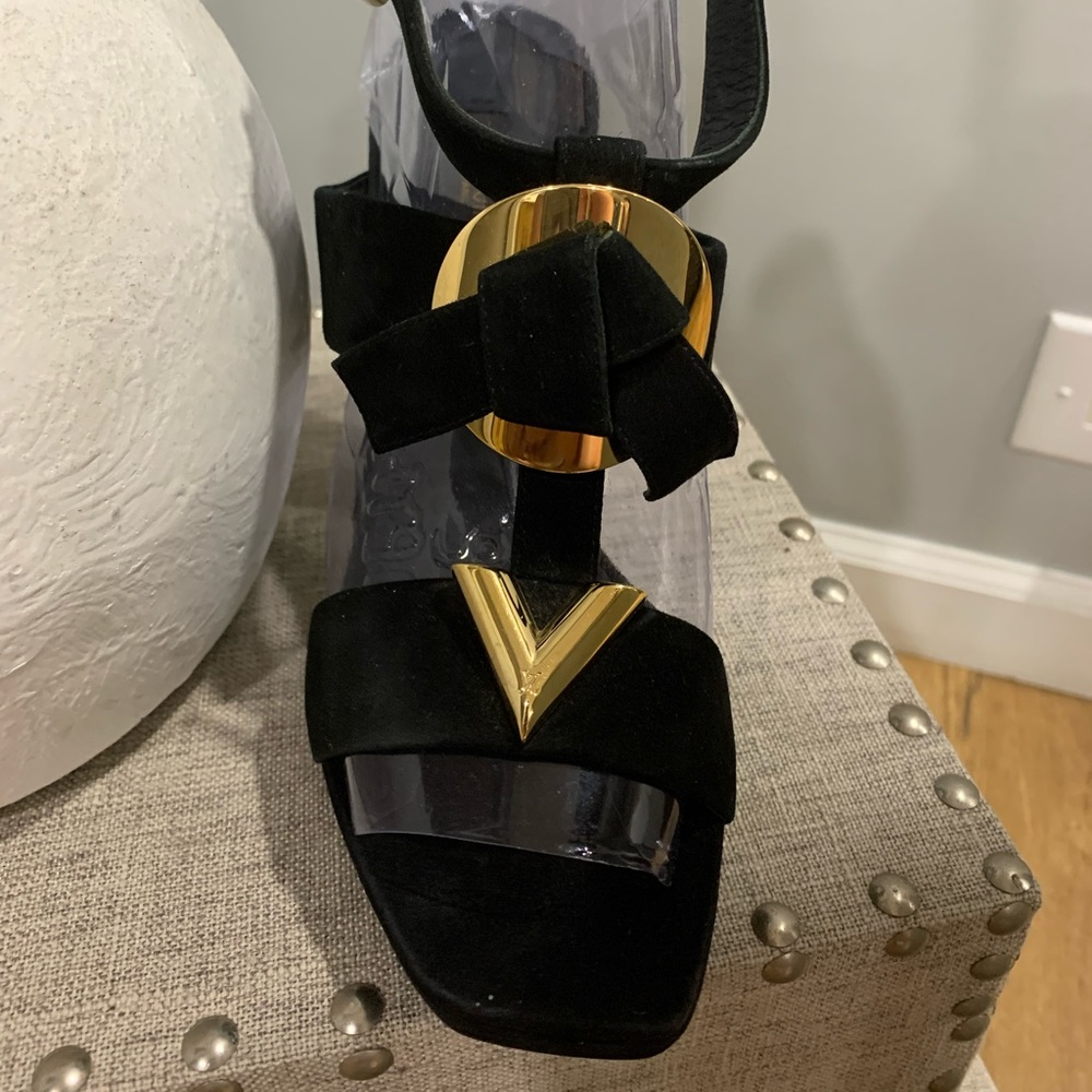 Authentic Louis Vuitton shoes